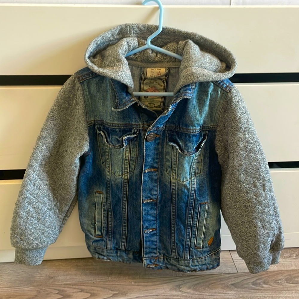 Zara Kids Demin Jean Jacket With Sweater Knit Sleeve Hoody School Fall Spring